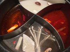 经典四品锅-彤德莱(青岛人民路店)