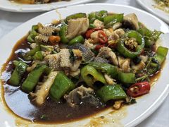 粉尘炒牛三鲜-志和饮食店