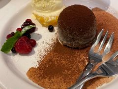 巧克力熔岩布丁配雪糕-港丽餐厅(高德置地店)