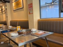 -胡须佬鸡煲四季火锅店(石厦西村直营店)