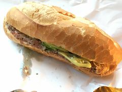 -Bánh Mì Huynh Hoa