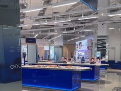 -优购镜仓(黄岛吾悦店)