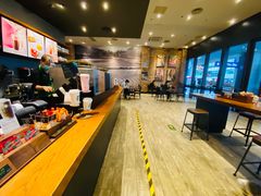 -星巴克(重庆火车北站北广场II店)