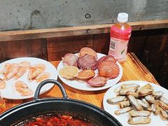 -香逸山自助火锅