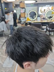 -藤野造型·专业烫染店