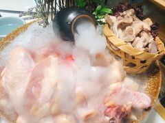 -洪氏嗨捞·猪肚鸡火锅(阳光天地店)