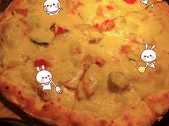 四季披萨-花·fleur古董西餐厅(西城夜未央店)