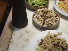 -老街烧烤大排档·地道湖北菜·龙虾馆(汉口火车站店)
