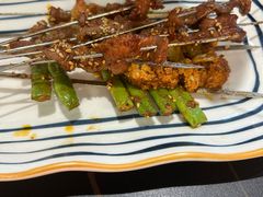 -许哥东北烧烤·铁丳烤串·宫后夹肉(繁花中心店)