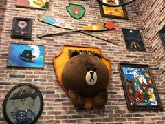 -LINE FRIENDS Garosu-gil Flagship Store