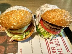 -The Habit Burger Grill 哈比特汉堡(复兴soho店)