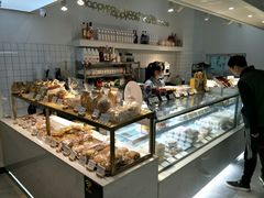 面包甜点陈列柜-欢牛蛋糕屋(萧山万象汇店)
