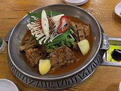 -喇喇排骨火锅·传统韩式脊骨汤(望京西园总店)