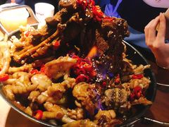 -胖哥俩肉蟹煲(湖滨银泰in77店)