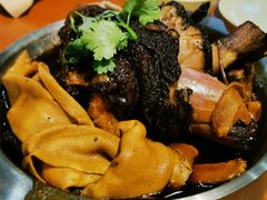 -老码头黑皮肘子锅包肉(文政街店)