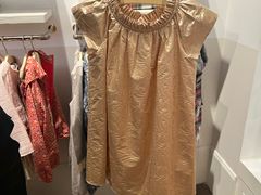 -比斯特上海购物村精品奥特莱斯