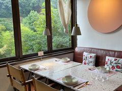 靠窗位-素描餐厅(灵隐天竺店)