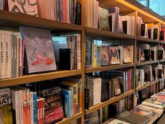 -茑屋书店(天目里店)