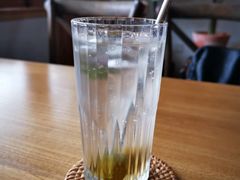 -In Cafe隐食研室