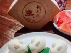 -韵秋荷(宝山龙湖天街店)