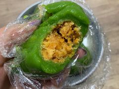 蛋黄肉松青团-许阿姨糕团店(南京总店)