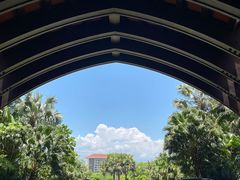 -三亚湾海居铂尔曼度假酒店