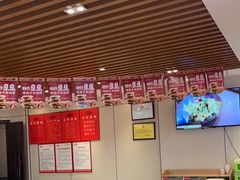 -有红鸡毛店·川菜(建设路店)