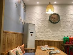 -乌镇那一年小院主题餐厅(甘泉西路店)