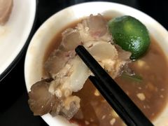 -益街坊牛腩火锅(南边海店)