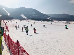 -鳌山滑雪度假区