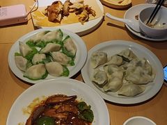 -关东小磨东北菜(上海长风大悦城店)