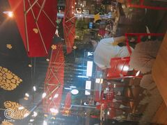 -拉亚汉堡经典餐厅(商城路店)