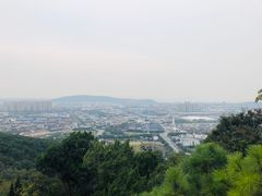 -灵岩山风景区
