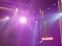 -TZ House音乐现场(来福士中心店)