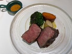 原汁低温炖IBP红标牛小排配时令蔬菜-K·Kitchen KK牛扒厨房(江南西店)