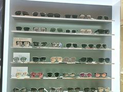 -宝岛眼镜(群光广场店)