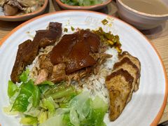-瑞霖·隆江猪脚饭