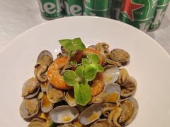 -王府井酒店(金桥港湾店)