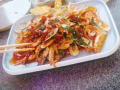 -路边边地标烧烤·川菜·小龙虾·音乐酒馆(良乡长虹店)