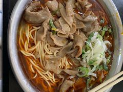 -薛记襄阳香辣牛肉面(平安路店)