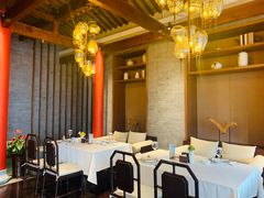 -宝燕壹号景观餐厅(龙盛国际商业广场店)