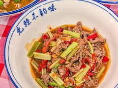 -笨豆腐居民楼菜馆•江西小炒(天津开发区店)