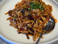 鱼香肉丝-川旺角川粤融合菜•海景餐厅(星海广场店)