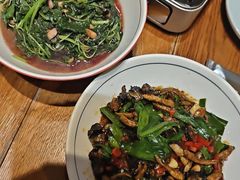 -黄泥岗·黄陂农家菜(百步亭店)