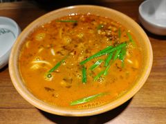 小锅米线-云海肴汽锅鸡·云南小炒(天津国金汇店)