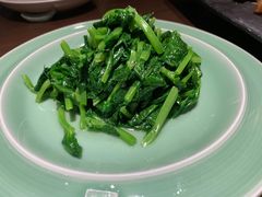 清炒豌豆尖-唐廊烤鸭店(工体店)