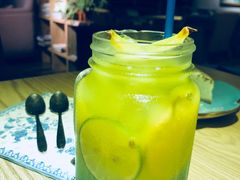 不好喝的鸡尾酒-84那年咖啡馆(李沧万达店)