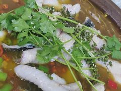 -九门寨石锅鱼烤鱼