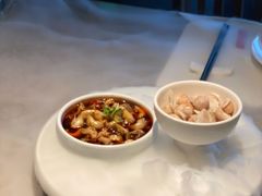 辣酒汁花螺配夏威夷果-木守西溪溪隐餐厅