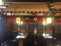 大堂-院8里·小聚园老川菜(九眼桥店)